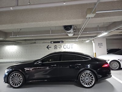 MERCEDES-BENZ GT AMG - 8
