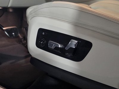 2025 BMW X5 thumbnail 13
