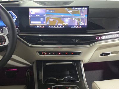 2025 BMW X5 thumbnail 16