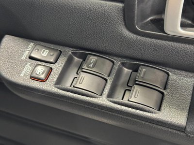 2025 Toyota LAND CRUISER 70 — миниатюра 71