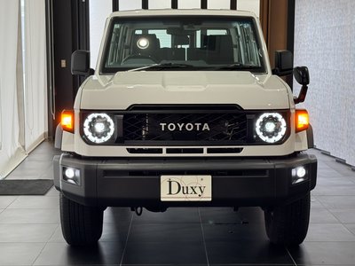 2025 Toyota LAND CRUISER 70 — миниатюра 12
