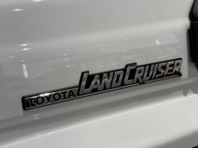 2025 Toyota LAND CRUISER 70 — миниатюра 74