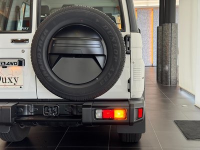 2025 Toyota LAND CRUISER 70 — миниатюра 23