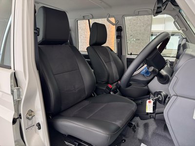 2025 Toyota LAND CRUISER 70 — миниатюра 35