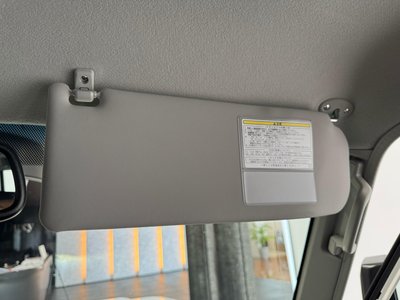 2025 Toyota LAND CRUISER 70 — миниатюра 56