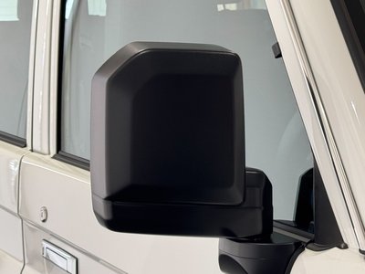 2025 Toyota LAND CRUISER 70 — миниатюра 6