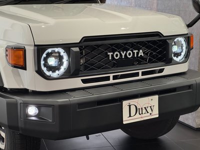 2025 Toyota LAND CRUISER 70 — миниатюра 2