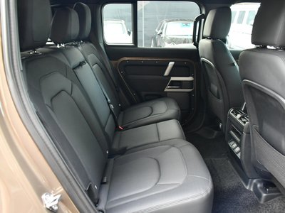 2023 LAND Rover DEFENDER — миниатюра 11