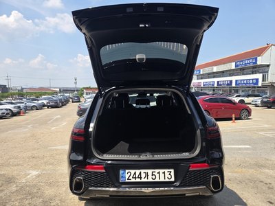 صورة مصغرة 17 لـ 2023 Genesis GV70