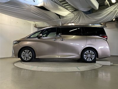 TOYOTA ALPHARD - 4
