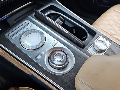 GENESIS GV80 - 9