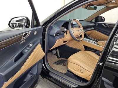 GENESIS GV80 - 10