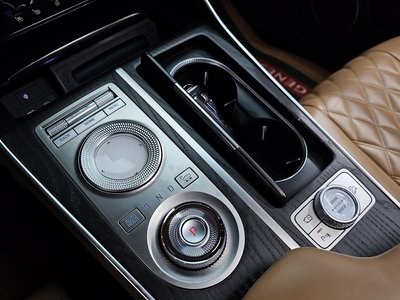 GENESIS GV80 - 9