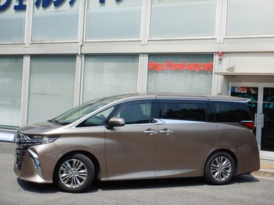 2023 Toyota ALPHARD — фото 3