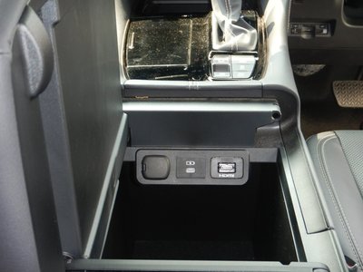 صورة مصغرة 25 لـ 2023 Toyota ALPHARD