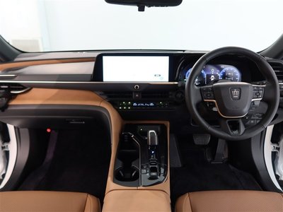 2025 Toyota CROWN SPORT — фото 8