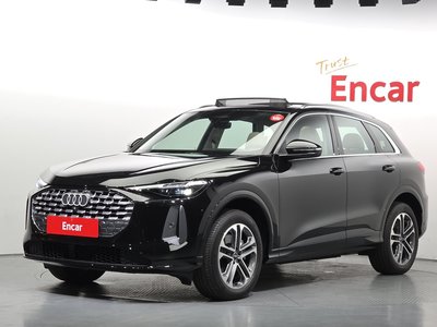 AUDI Q5 - 1