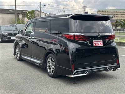 TOYOTA ALPHARD - 3