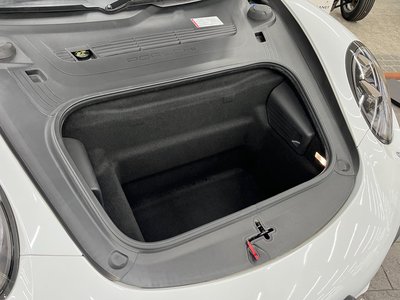 PORSCHE 911 - 9