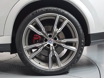 صورة 8 لـ 2022 BMW X6