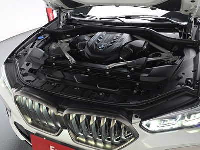 صورة 7 لـ 2022 BMW X6