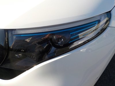 MERCEDES-BENZ EQC - 2