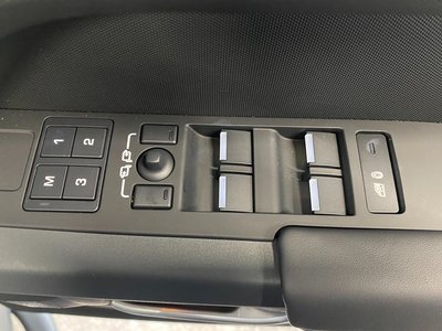 2024 LAND Rover DEFENDER — миниатюра 81