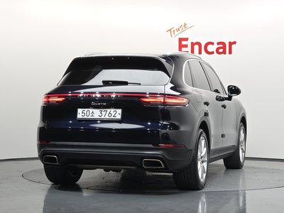PORSCHE CAYENNE - 3