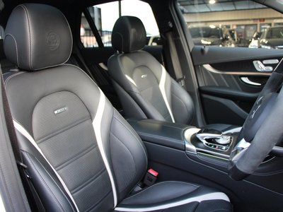 2019 Mercedes-BENZ GLC AMG 照片 8
