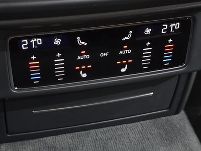 2020 Lamborghini URUS 缩略图 29