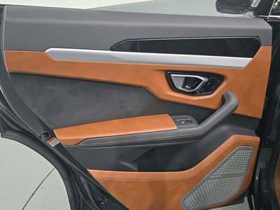 2020 Lamborghini URUS 缩略图 15