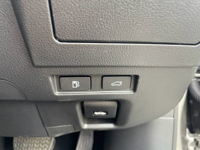 صورة مصغرة 37 لـ 2024 Lexus ES