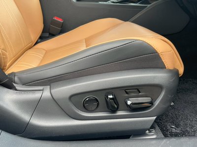 صورة مصغرة 29 لـ 2024 Lexus ES