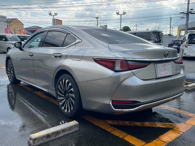 صورة 7 لـ 2024 Lexus ES