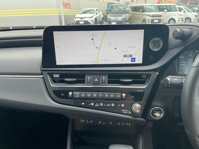 صورة مصغرة 54 لـ 2024 Lexus ES