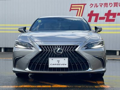 صورة 3 لـ 2024 Lexus ES