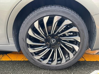صورة مصغرة 21 لـ 2024 Lexus ES