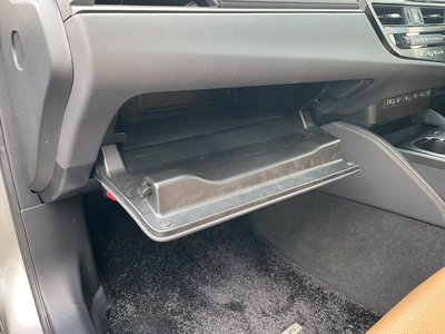 صورة مصغرة 53 لـ 2024 Lexus ES