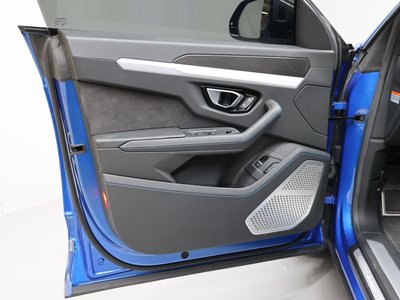 2019 Lamborghini URUS 缩略图 16