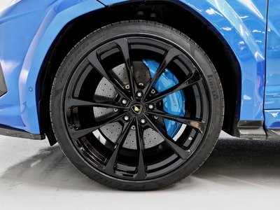صورة 6 لـ 2019 Lamborghini URUS