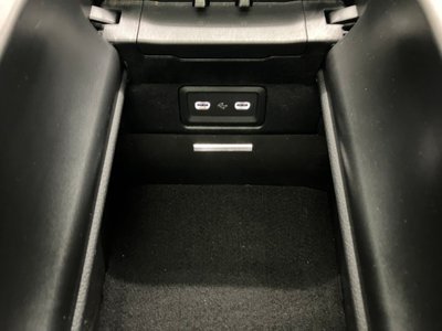 صورة مصغرة 36 لـ 2023 MERCEDES-BENZ C-CLASS