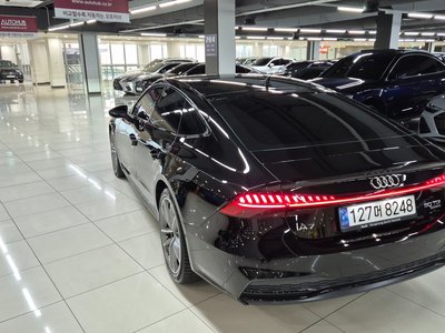 AUDI A7 - 6