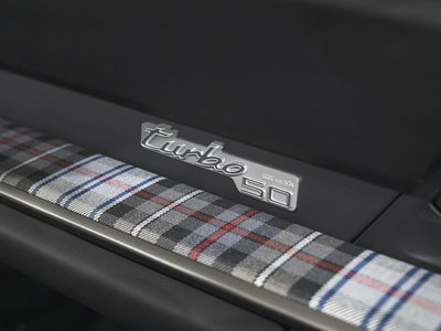 صورة مصغرة 23 لـ 2025 Porsche 911