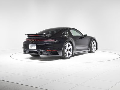 صورة 6 لـ 2025 Porsche 911
