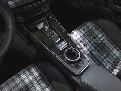 صورة مصغرة 13 لـ 2025 Porsche 911