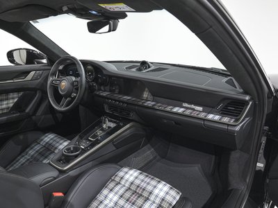 صورة مصغرة 15 لـ 2025 Porsche 911