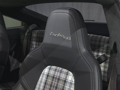صورة مصغرة 37 لـ 2025 Porsche 911