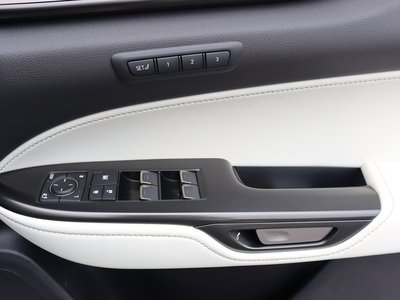 2024 Lexus NX — миниатюра 40