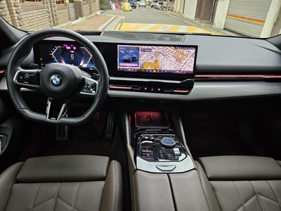 BMW 5 SERIES - 5