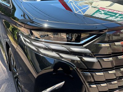 TOYOTA ALPHARD - 5